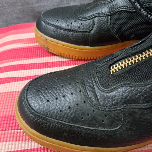 %Size 10.5 - Nike Sf Air Force 1 High Black Gum 2017 - AA1128-001 Men / A 24 main image 4